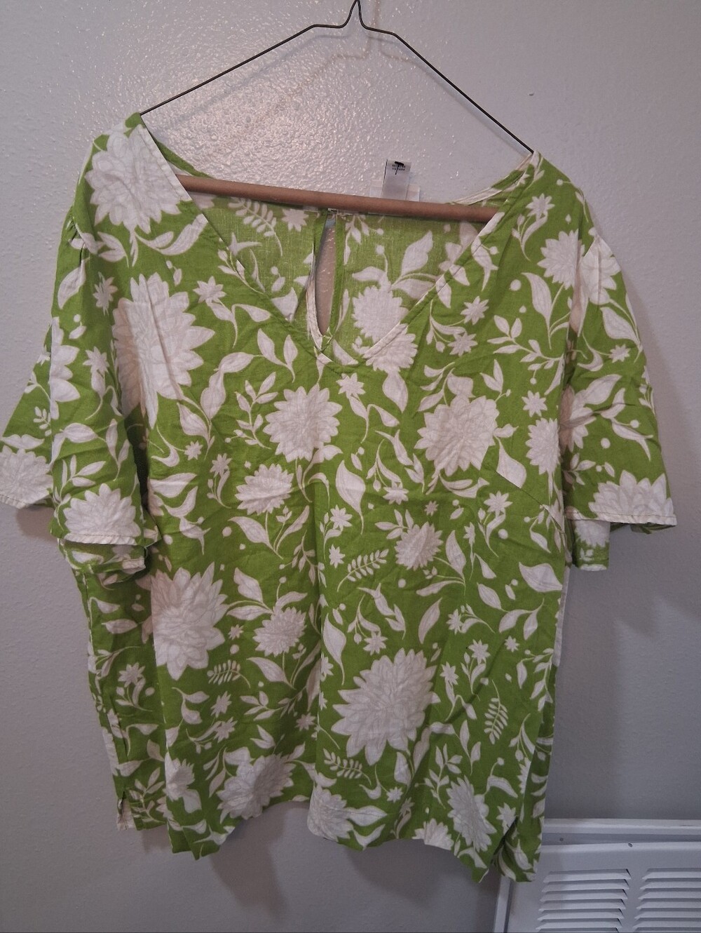Floral Split-Neck Women’s Top in Green and White